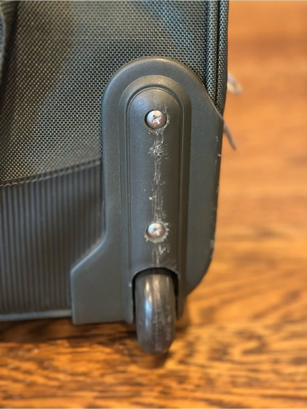 Delsey Paris versatile delsey